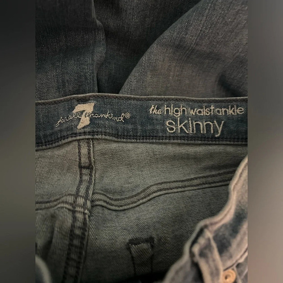 7 for all mankind women's high waist ankle skinny jean with stripe and stretch - Picture 6 of 6